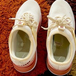 Puma size 7.5 women’s. Only worn couple of times.